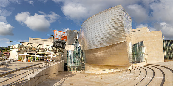 Guggenheim Bilbao Front