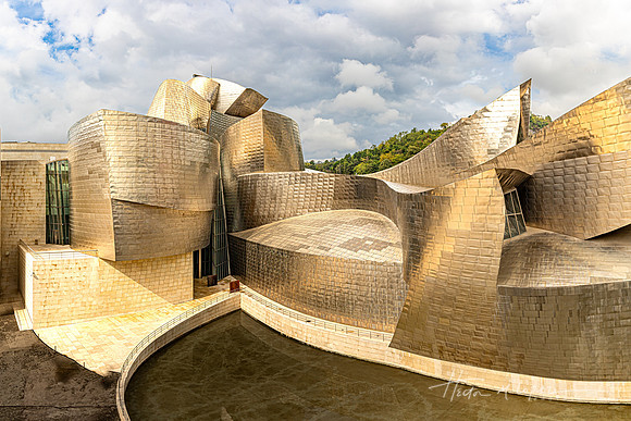 Guggenheim Bilbao Exterior