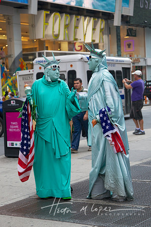 Statue of Liberty x 2