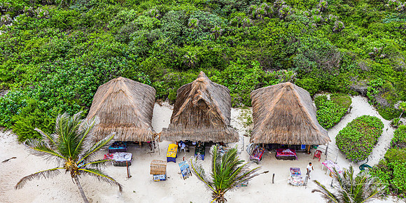 3 Palapas
