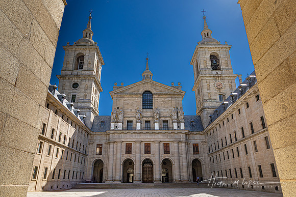 Escorial Plaza